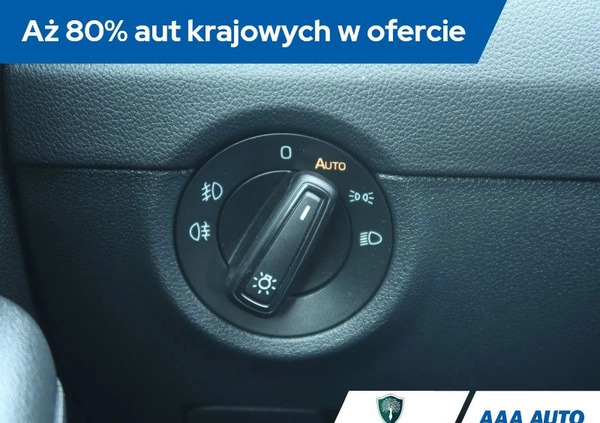 Skoda Octavia cena 63000 przebieg: 96254, rok produkcji 2020 z Otmuchów małe 254